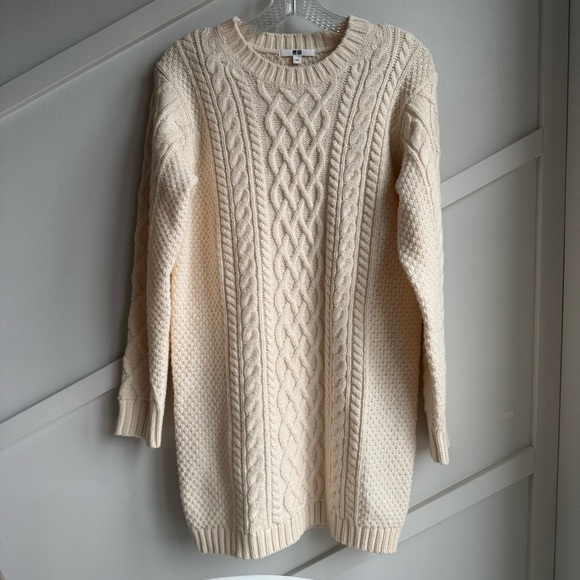 Uniqlo Cream Crew-Neck Long-Sleeved Mini Dress Cable Knit Sweater size S - Picture 1 of 6